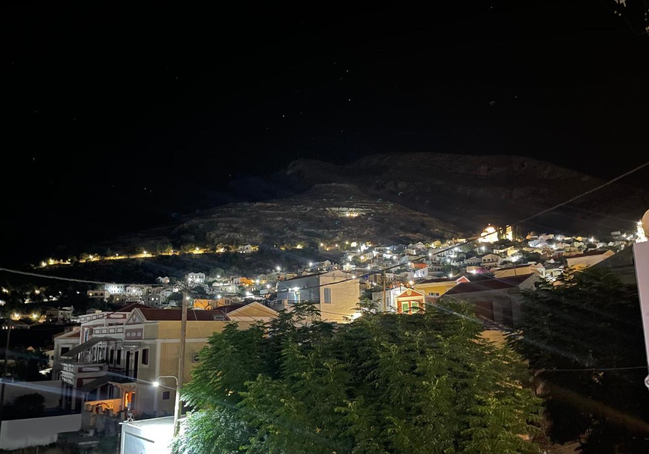 Appartement Casa Chara à Symi Extérieur photo